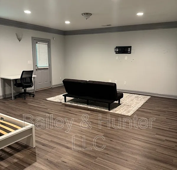 3365 Regent Pl SW — Photo 21