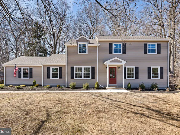 219 Mercury Rd, Newark, DE 19711