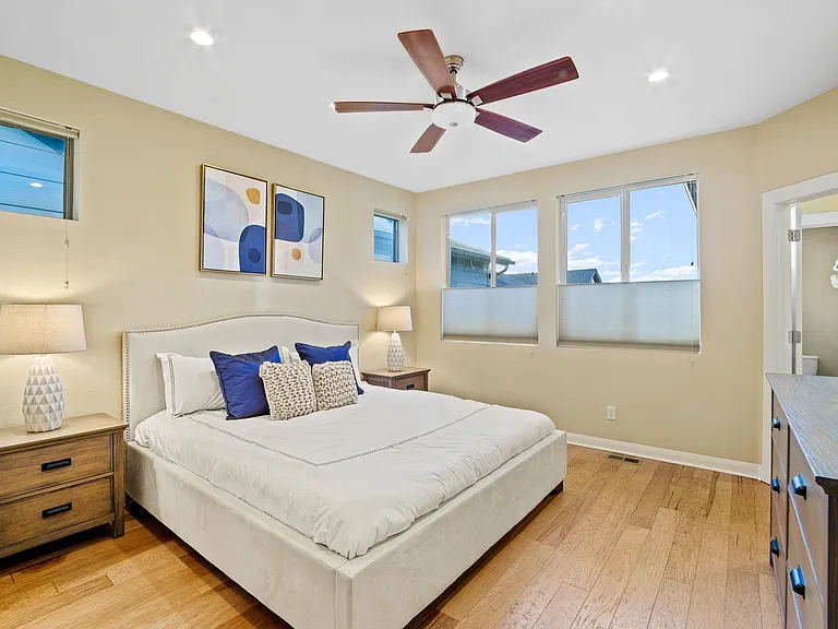 6779 Raritan Dr — Photo 12