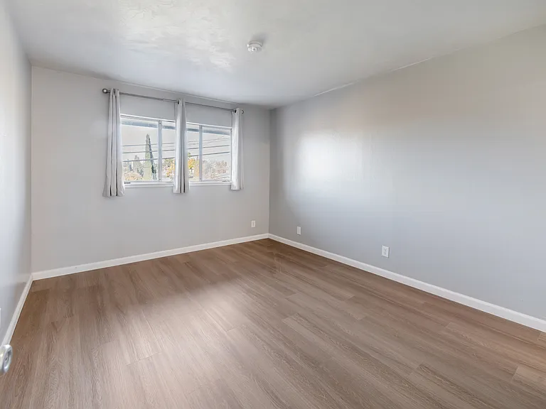 3077 Los Prados St #209 — Photo 34