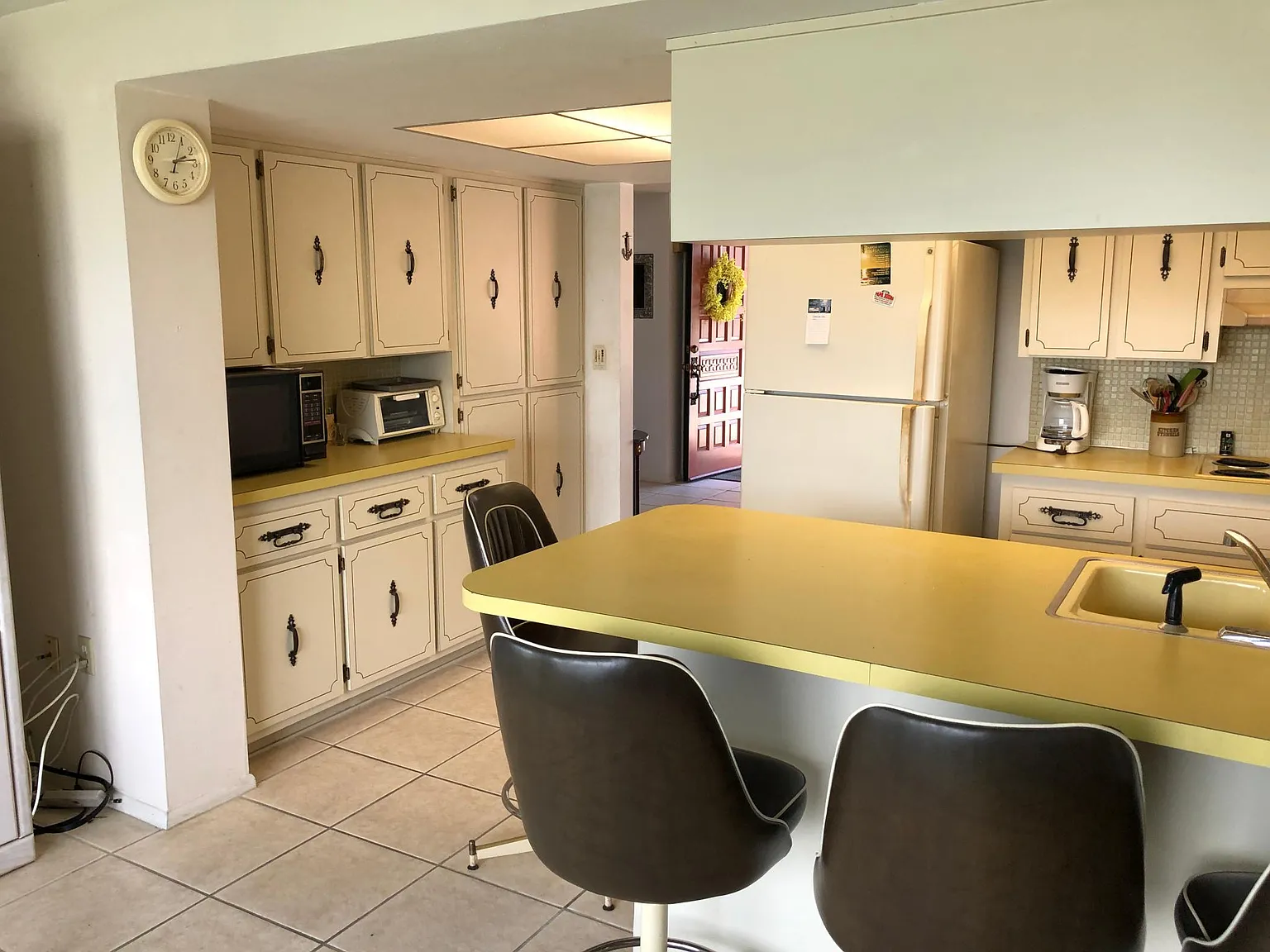 Lodestar Dr, Holiday — Photo 2