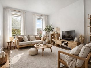 208 Lewis Ave #3B, Brooklyn, NY 11221