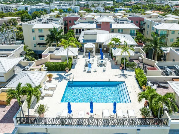 225 NE 1st St, Delray Beach, FL