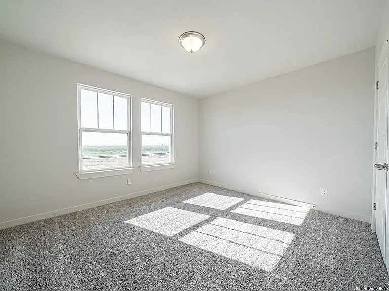 731 Bellamy Dr — Photo 18