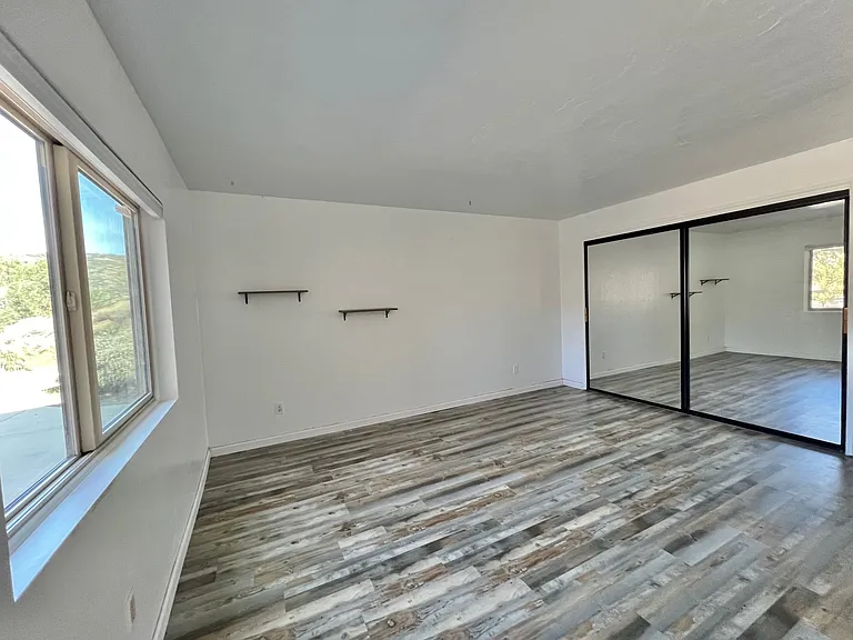 27030 Oakflat Dr — Photo 8
