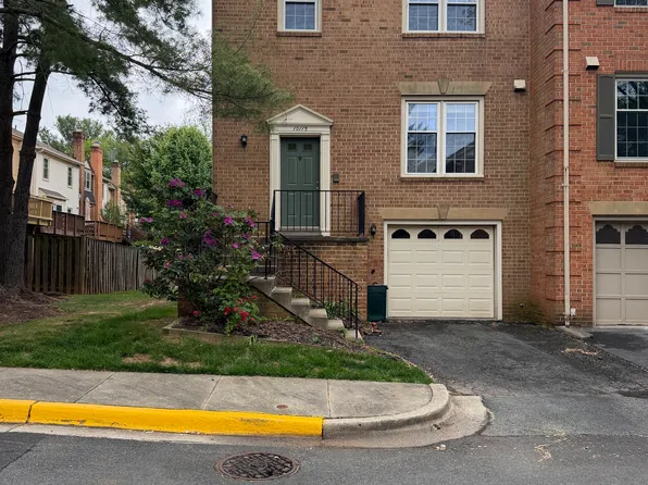 10115 Galsworthy Pl, Bethesda, MD 20817