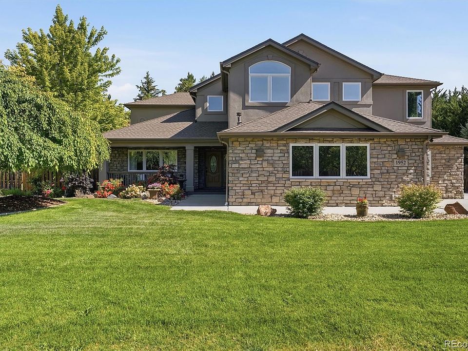 1st image of 1952 Amethyst Drive