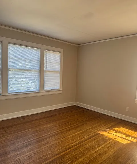 1308 Everett Ave #4 — Photo 2