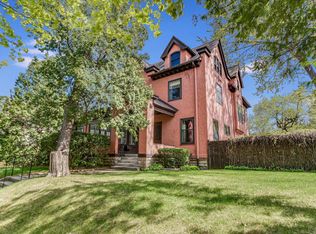 1414 Main St, La Crosse, WI 54601