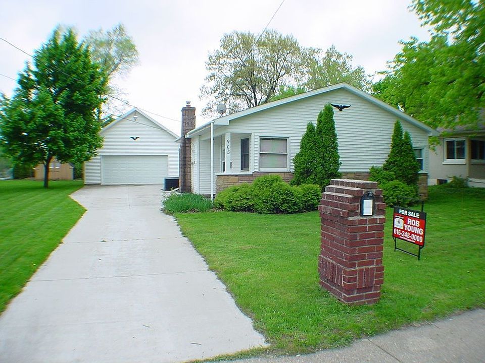 1st image of 908 Blackburn St SW