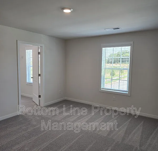 2000 Harlequin Dr — Photo 23