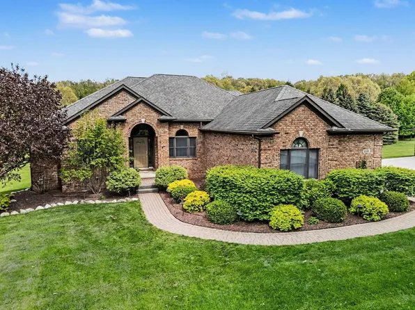 8588 Webster Hills Rd, Dexter, MI 48130