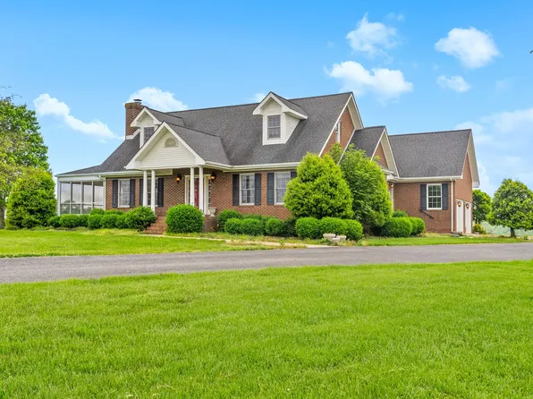 6415 Cadiz Rd, Hopkinsville, KY 42240