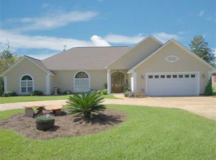 13907 El Camino Real Rd, Ocean Springs, MS 39564