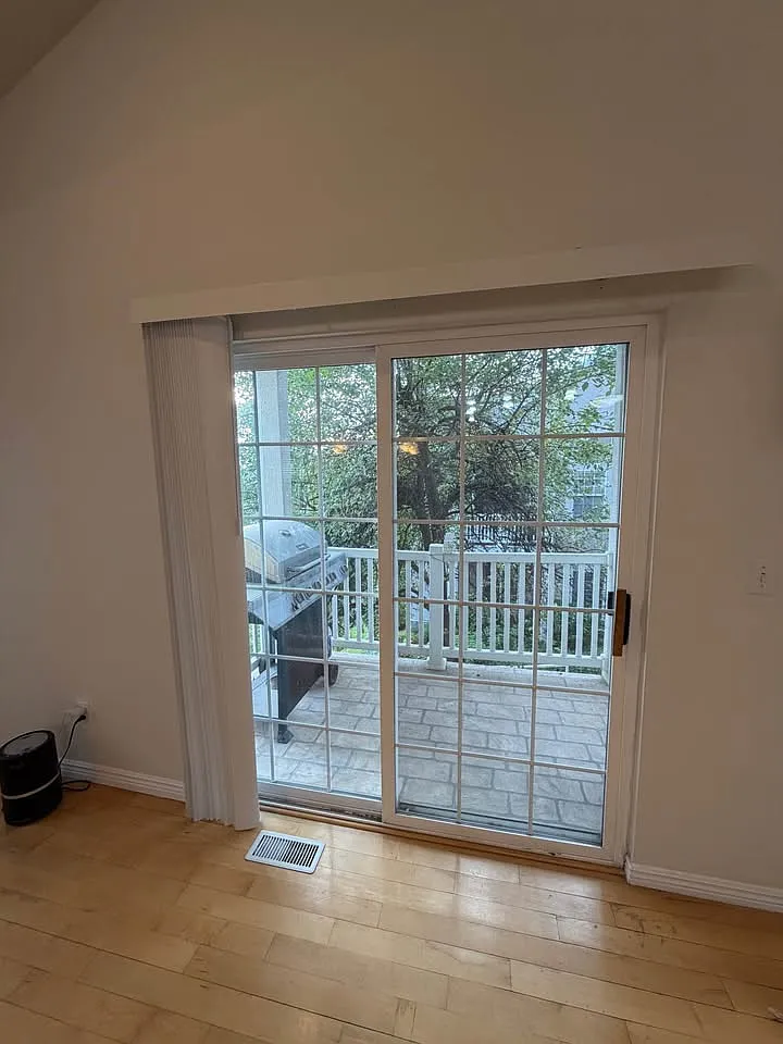 4 bed, 3.5 bath, 3200 sqft, $2,595 — Photo 4