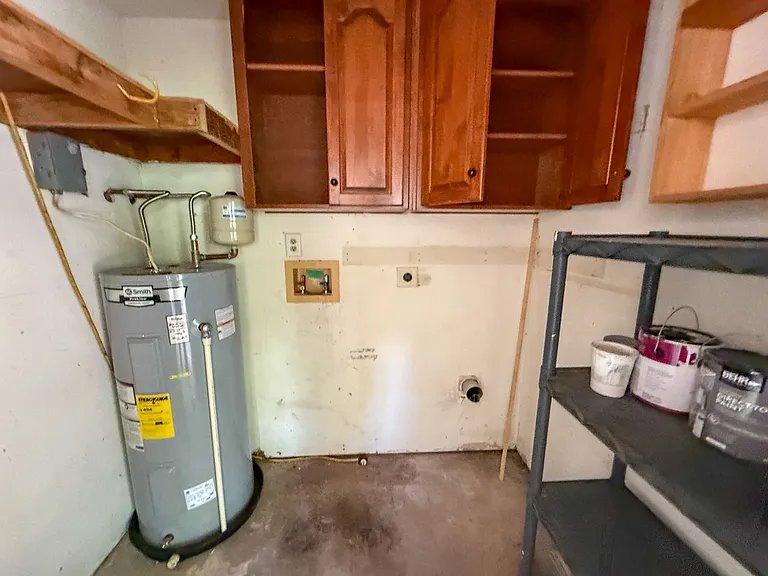 1035 Peakview Dr — Photo 15