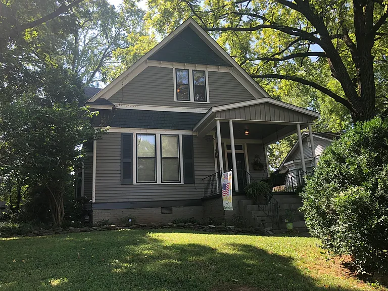 422 Clinton Ave E — Photo 7