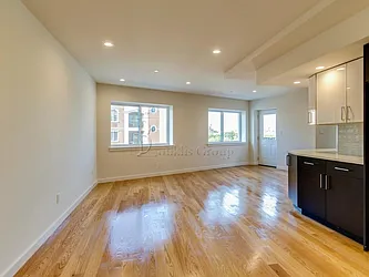 Rented by Bouklis Group