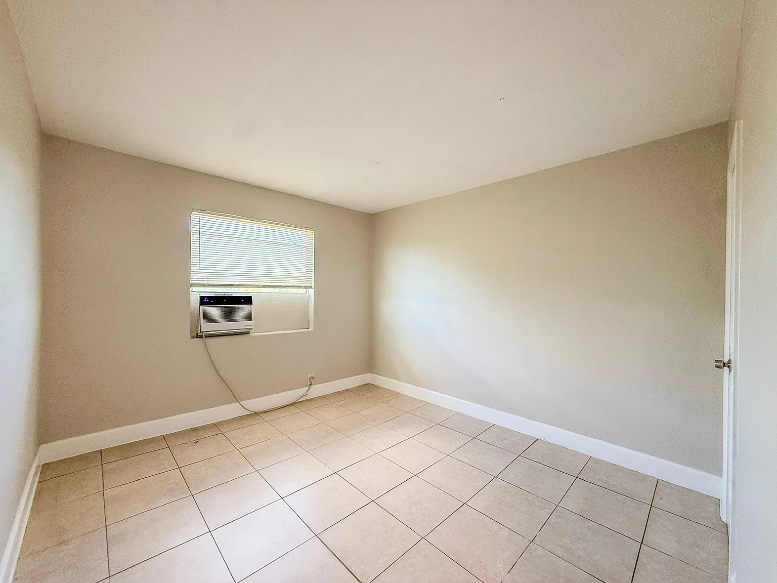 1010 9th Street - 6 — Photo 3