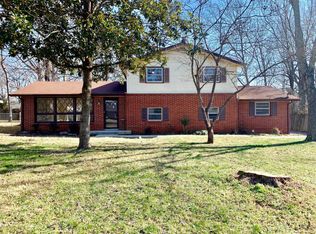 1826 Susan Dr, Murfreesboro, TN 37129