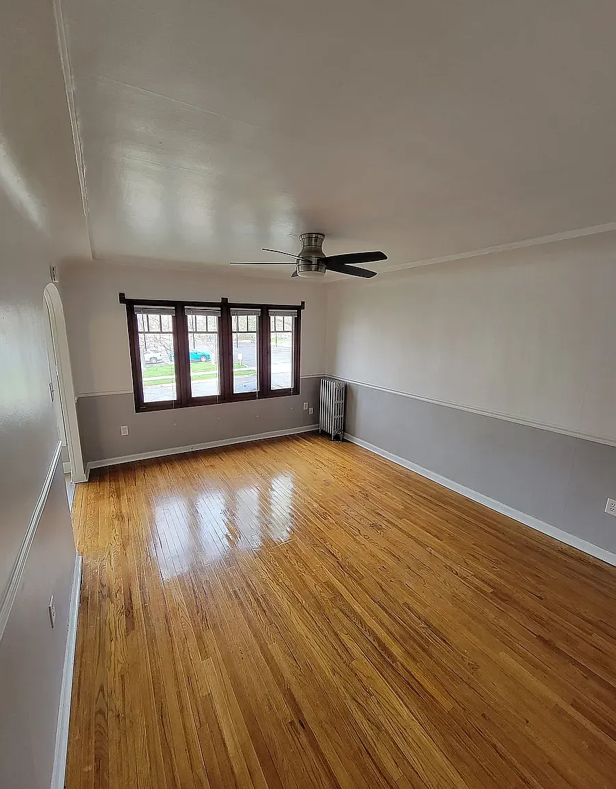 Graylyn Apartments — Photo 2