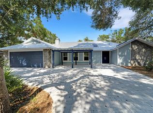 9916 Chalet Cir, Bradenton, FL 34211
