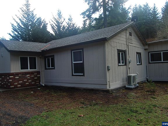 2nd image of 20446 Abiqua Rd NE