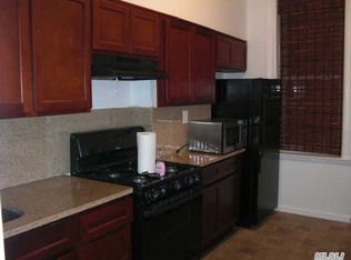 6085 68th Ave, Ridgewood, NY 11385