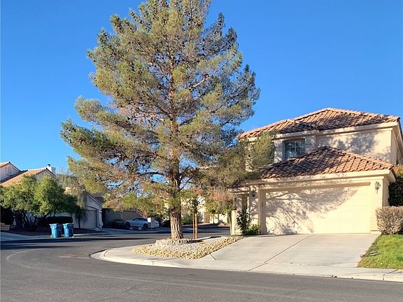 2nd image of 2301 Jasmine Garden Dr
