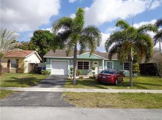 7923 SW 3rd St, North Lauderdale, FL 33068