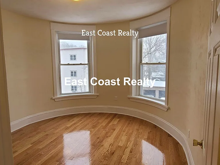 7 Mount Hood Rd #4 — Photo 11