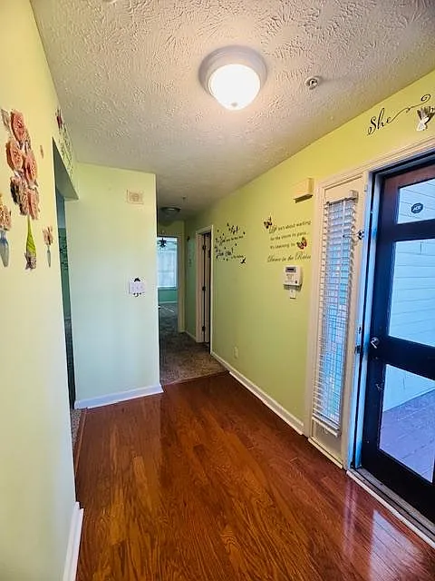341 Waterdown Drive - 341-5 Waterdown Drive — Photo 4