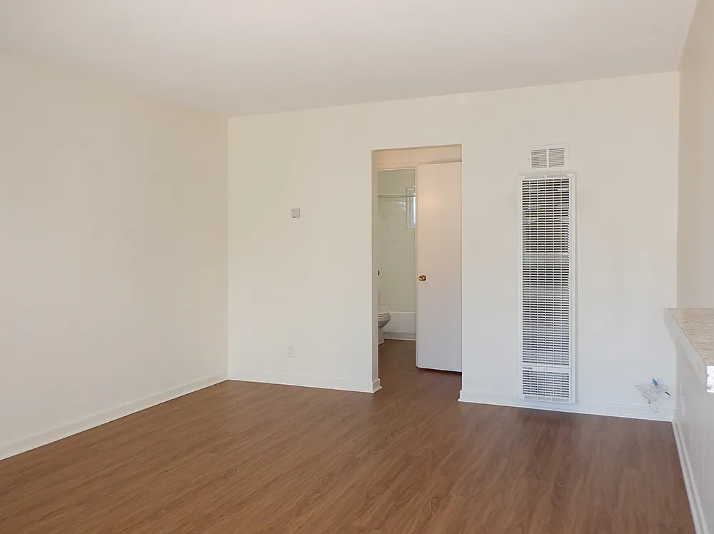 1 bed, $2,550 — Photo 2