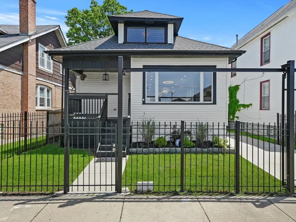 (undisclosed Address), Chicago, IL 60628
