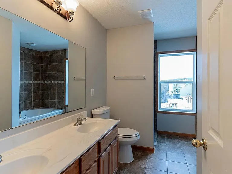 8413 Lobelia Ct — Photo 13