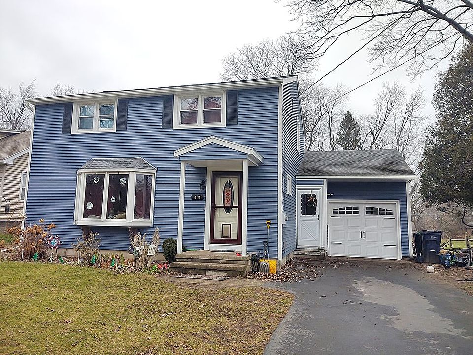 2nd image of 104 Doncaster Rd