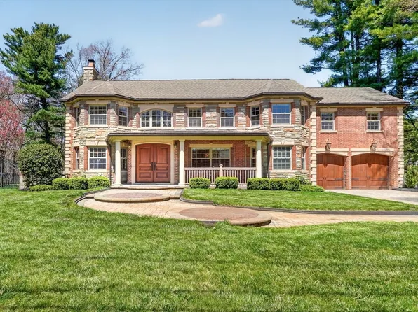 15 Spring Ln, Westwood, MA 02090