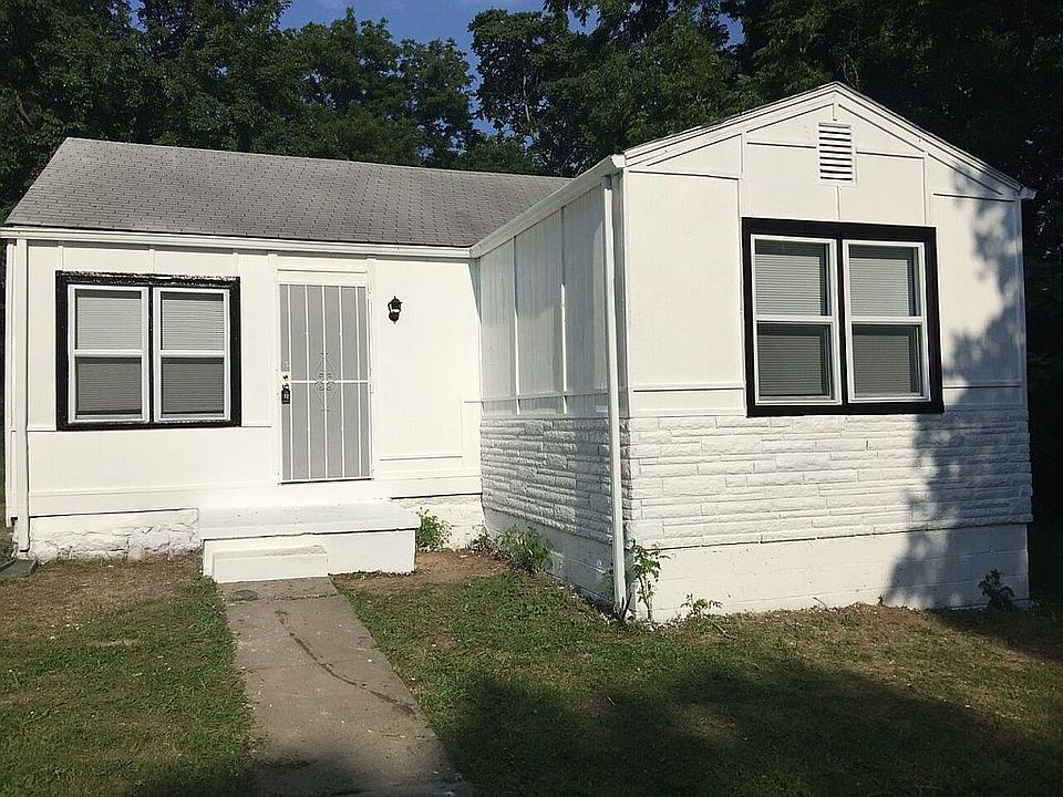 2nd image of 2633 Norton Ave