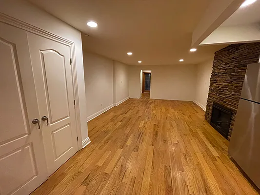 Rented by Orchard Plaza, LLC | media 15