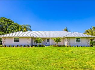 8475 SE Bayberry Ter, Hobe Sound, FL 33455