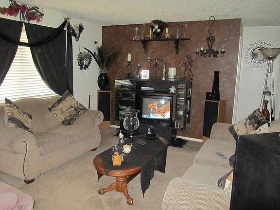 Spacious Living Room