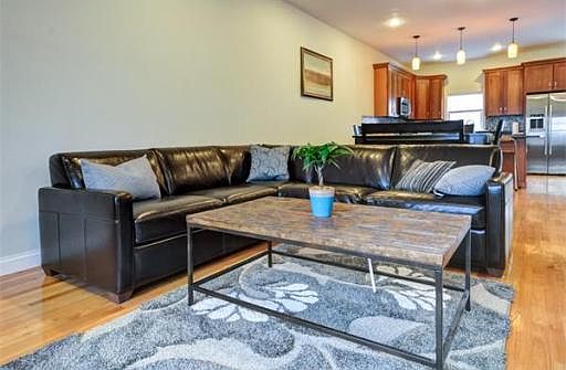 2nd image of 37 Chapel Ct