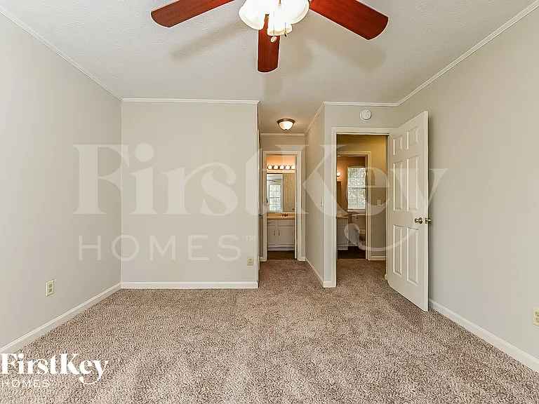 6256 Valdez Dr — Photo 7