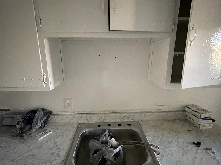 710 Jackson Ave — Photo 5