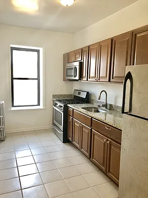 Rented by Silverstreet RE LLC | media 1