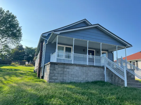 1209 Cumberland Ave, Flatwoods, KY 41139
