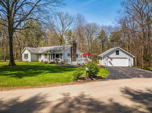 22 Loring Drive, Rochester, NH 03839