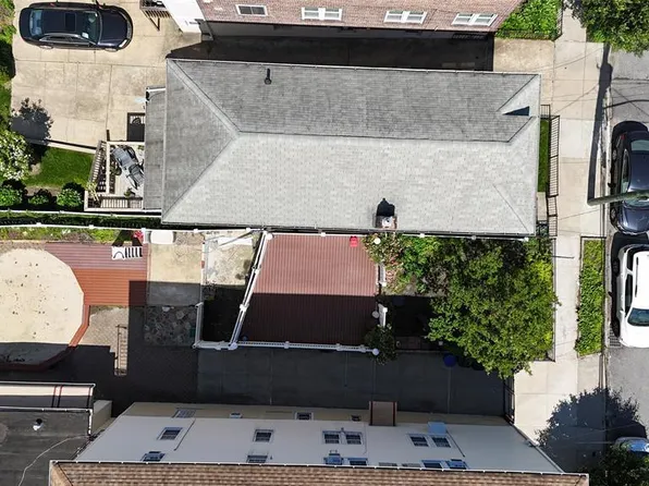 2881 Harrington Avenue, Bronx, NY 10461