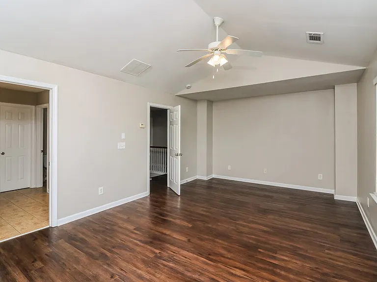1647 Bradmere Ln — Photo 14