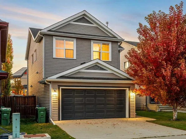 5 Copperpond Line SE, Calgary, AB T2Z 0L2
